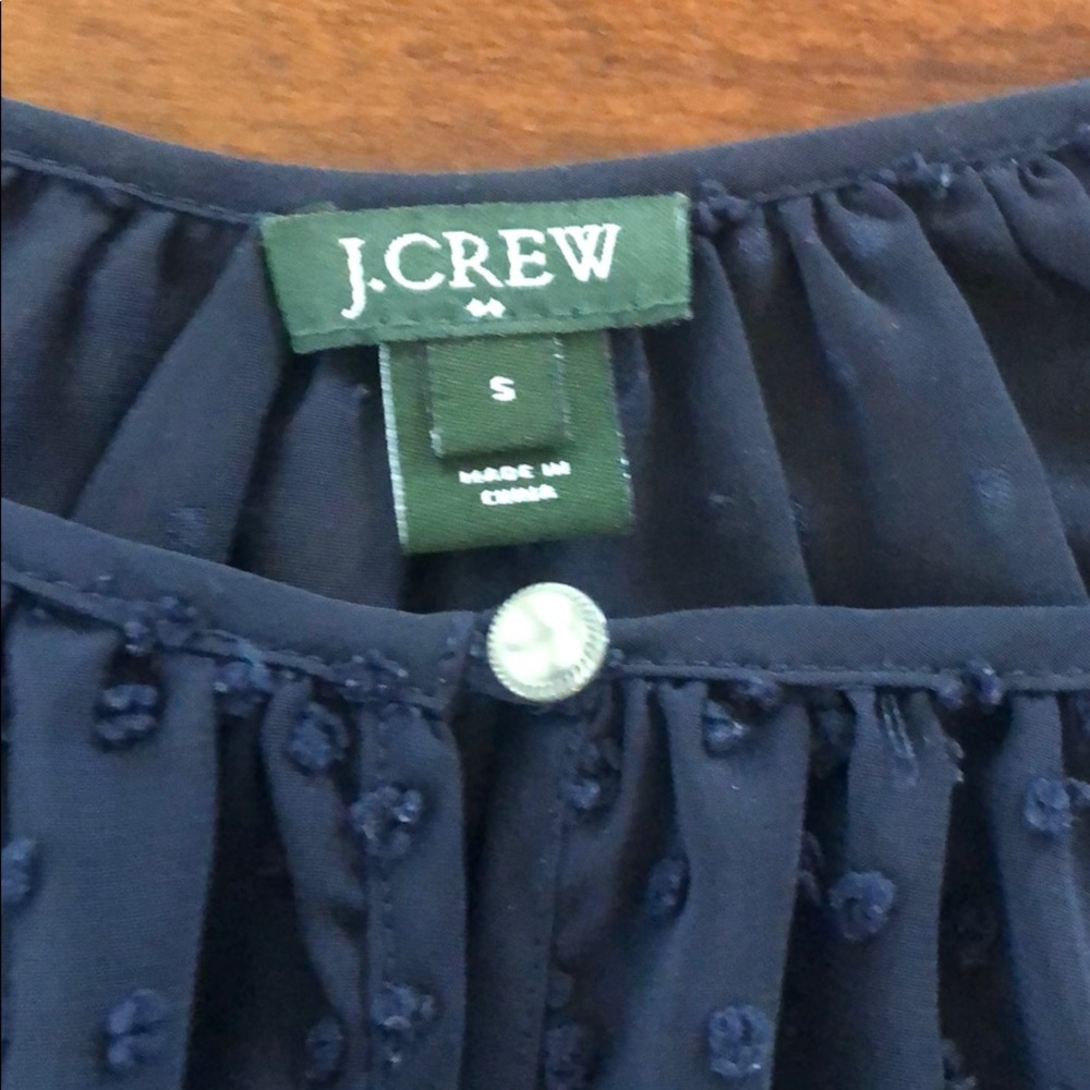 J. Crew Top 😊 - Picture 3 of 4